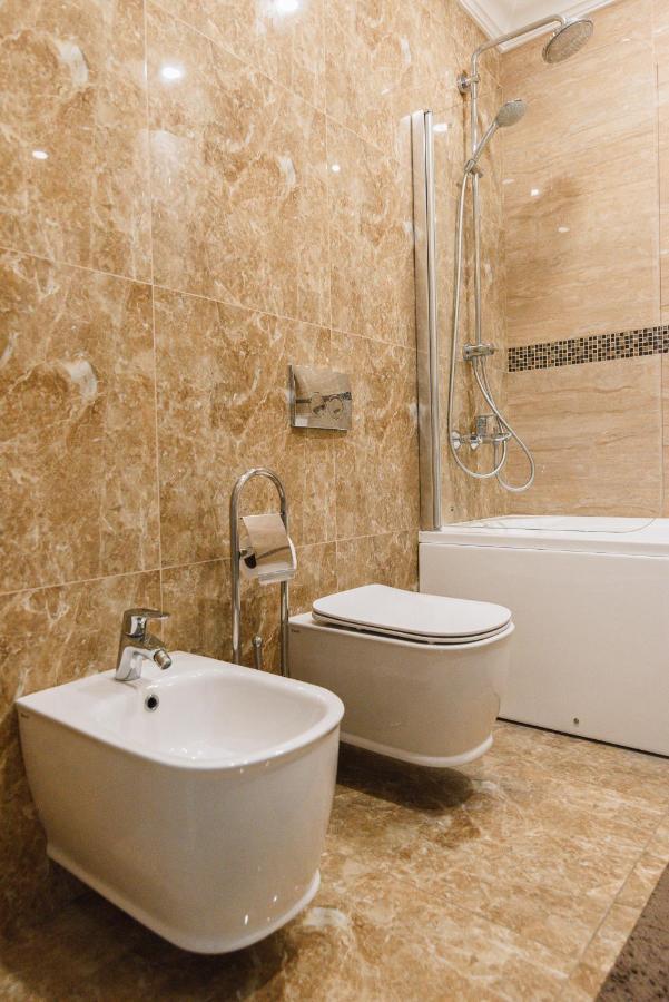 Apartament Luxury For Business & Pleasure Royal 1 Kijów Zewnętrze zdjęcie